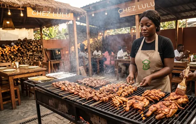 Brochettes et poulet sur le gril